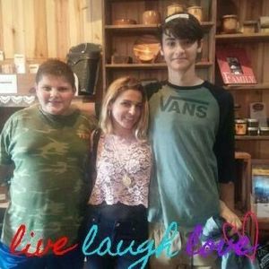 Meet your Posher, Amber